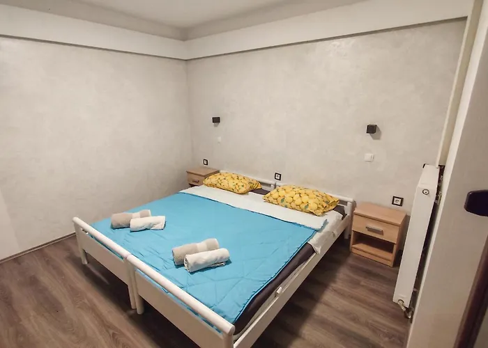 2 Bedroom Awesome In アパート